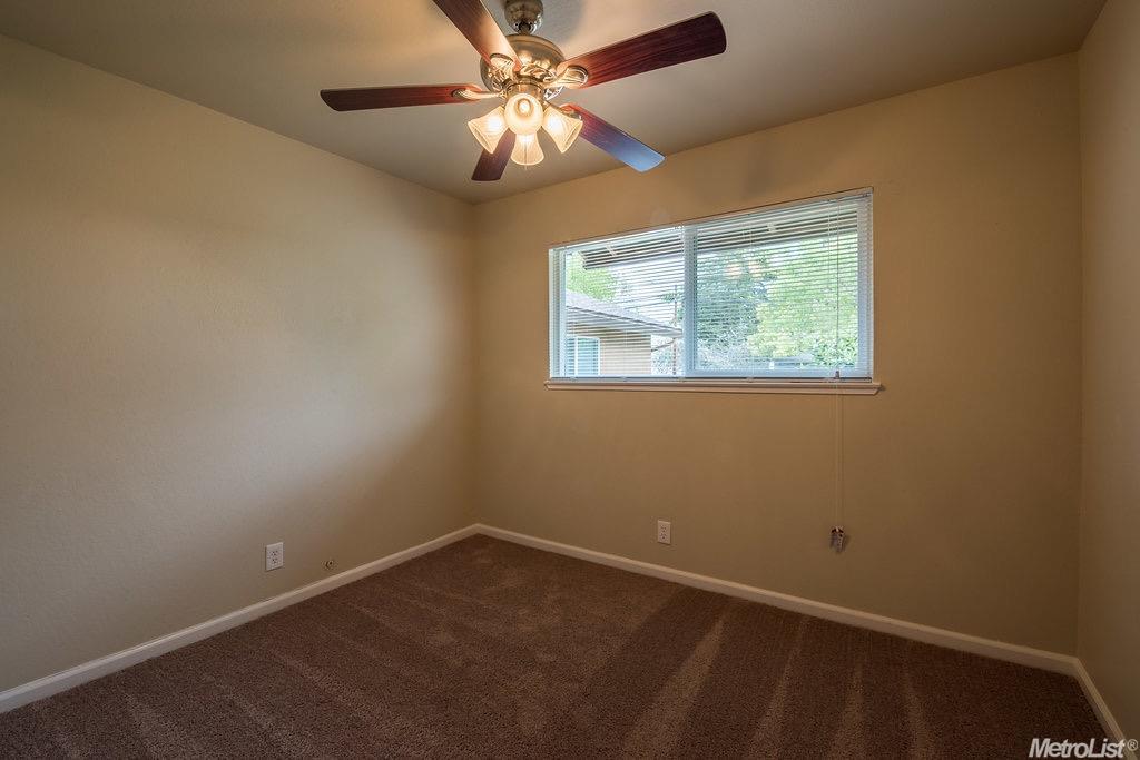 1147 Rose Ave, Modesto, CA 95355 photo 9