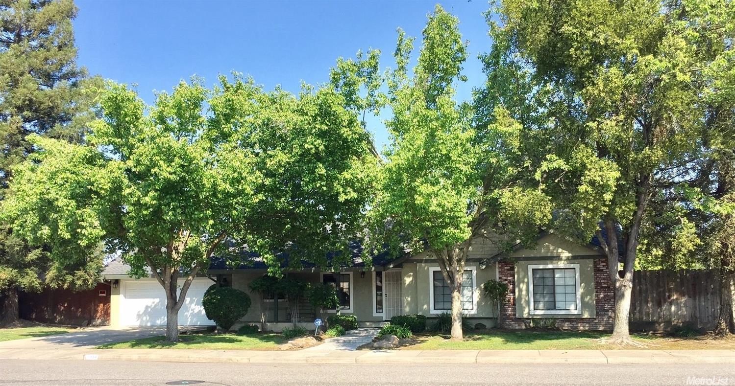 3904 Semallon Dr, Modesto, CA 95356 photo 1