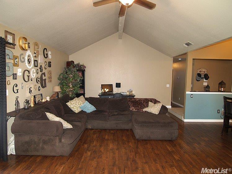 3904 Semallon Dr, Modesto, CA 95356 photo 8