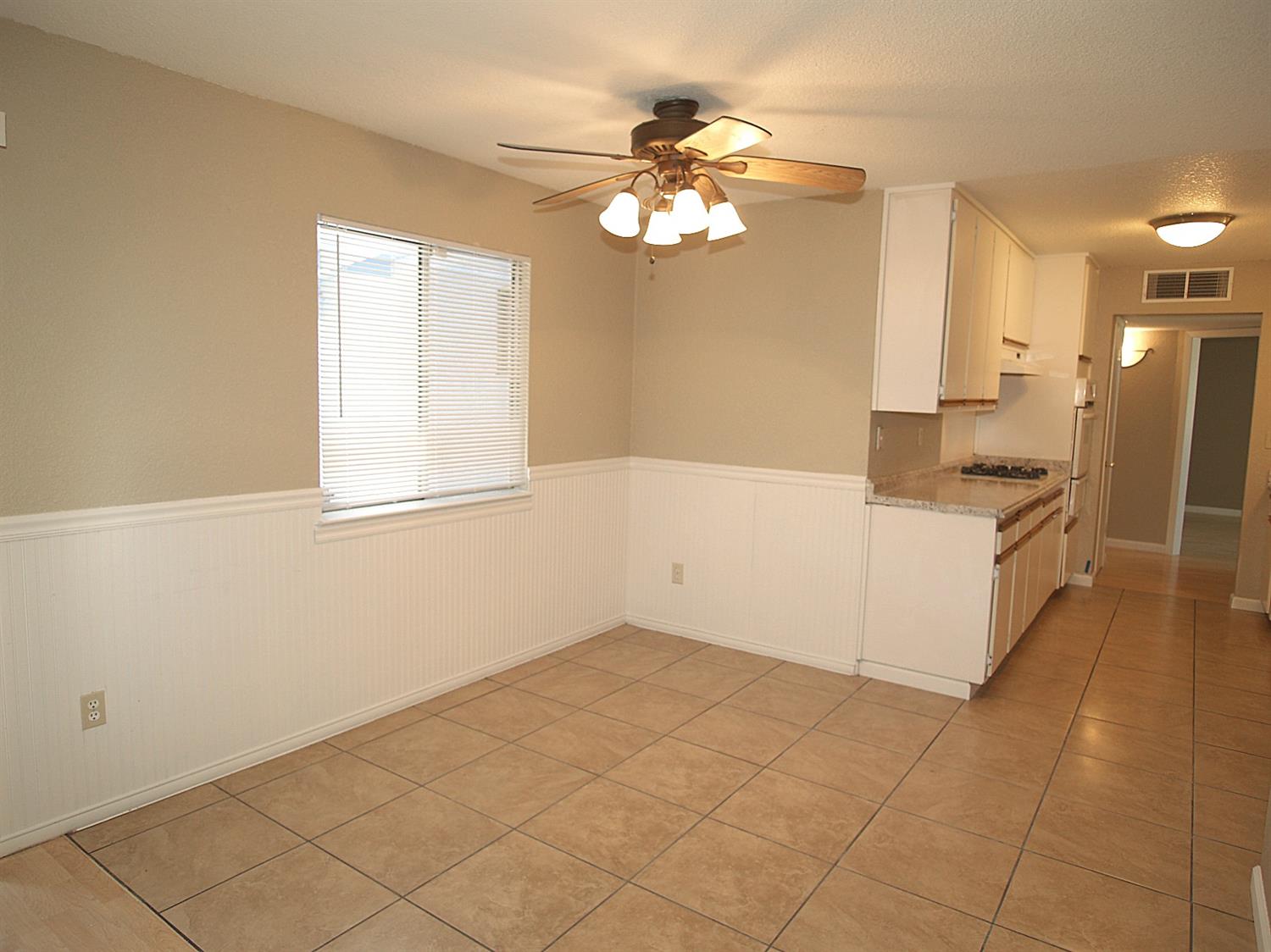1713 Chapala Way, Modesto, CA 95355 photo 11