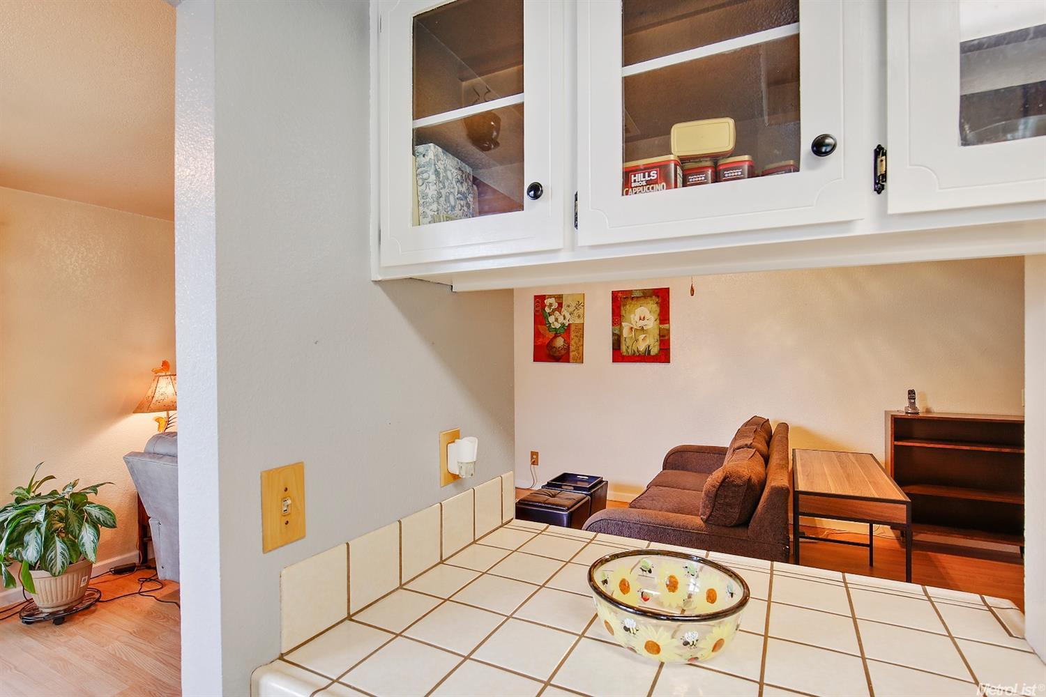 406 Elgin Ave, Lodi, CA 95240 photo 8