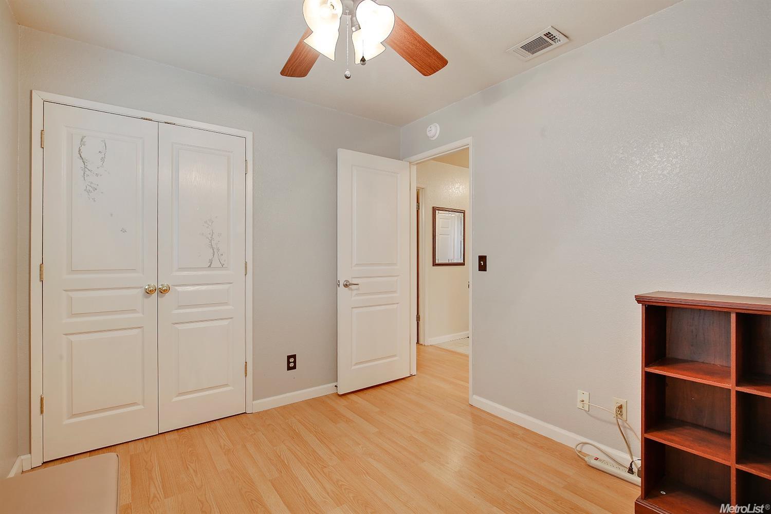406 Elgin Ave, Lodi, CA 95240 photo 20