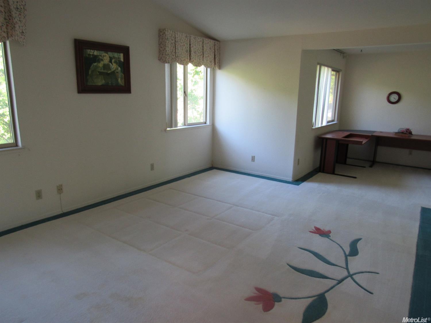 8208 Pinefield Dr, Antelope, CA 95843 photo 15