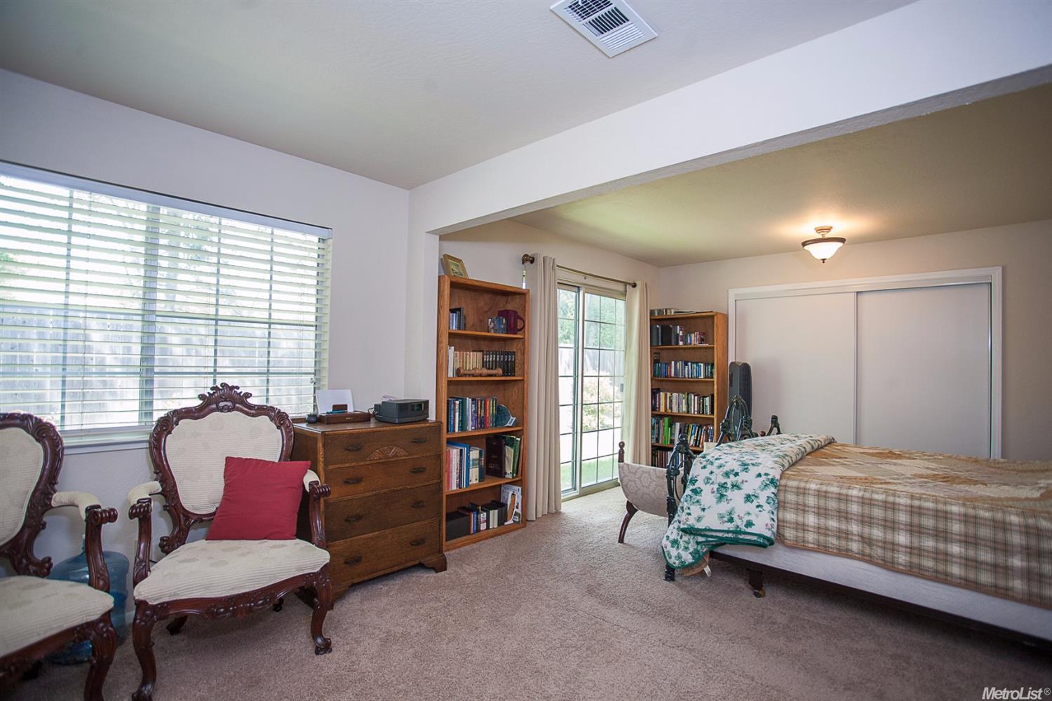 6035 Glenbrook Ln, Carmichael, CA 95608 photo 11