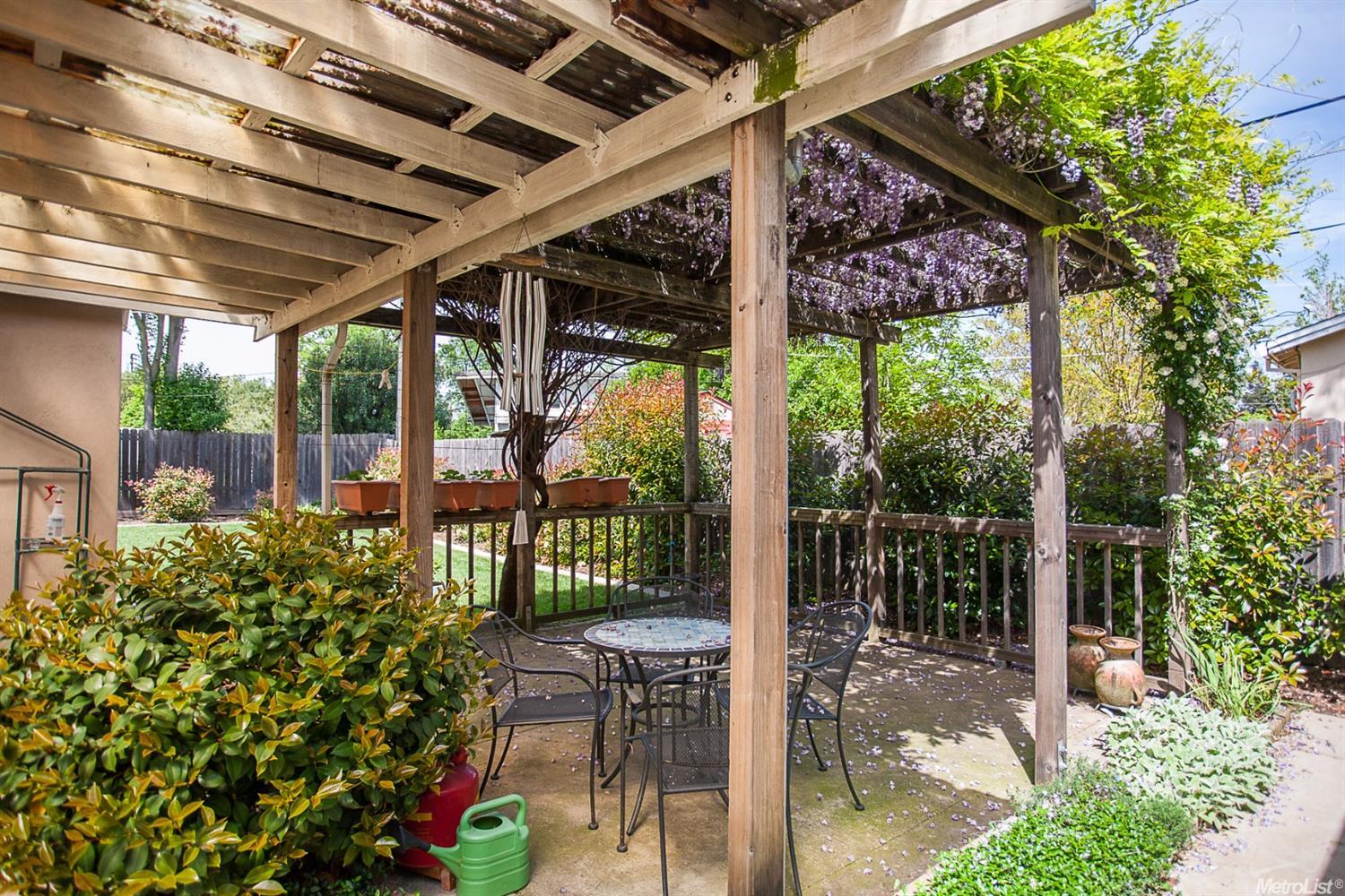 6035 Glenbrook Ln, Carmichael, CA 95608 photo 14
