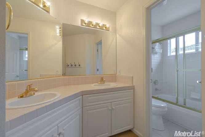 1131 Salamanca Ct, Davis, CA 95618 photo 14