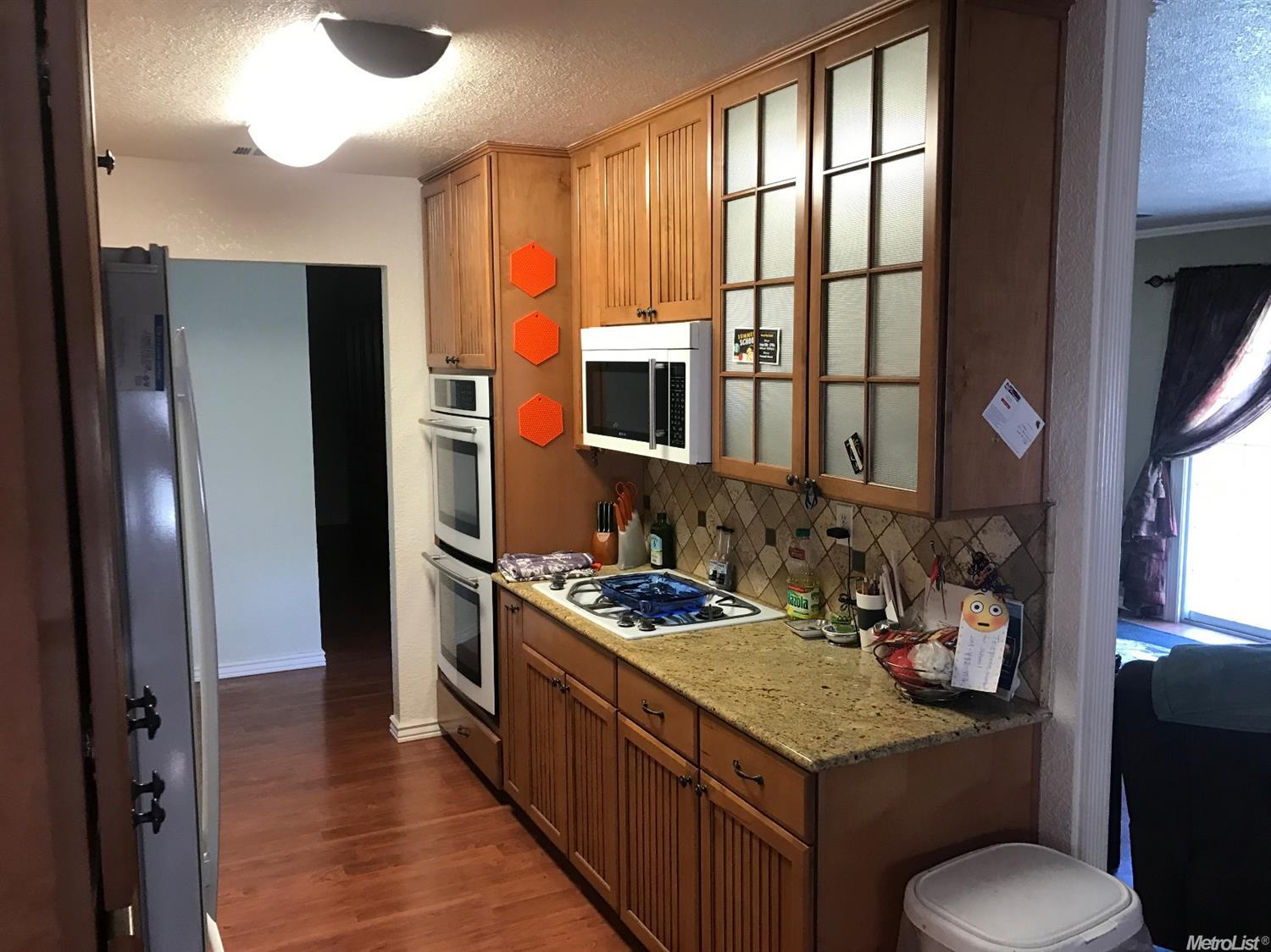 2504 Stone Crop Ln, Modesto, CA 95355 photo 9