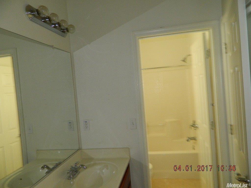 4697 N Berkeley Ave, Turlock, CA 95382 photo 20