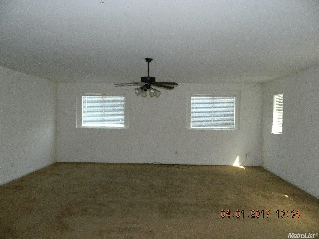 4697 N Berkeley Ave, Turlock, CA 95382 photo 16