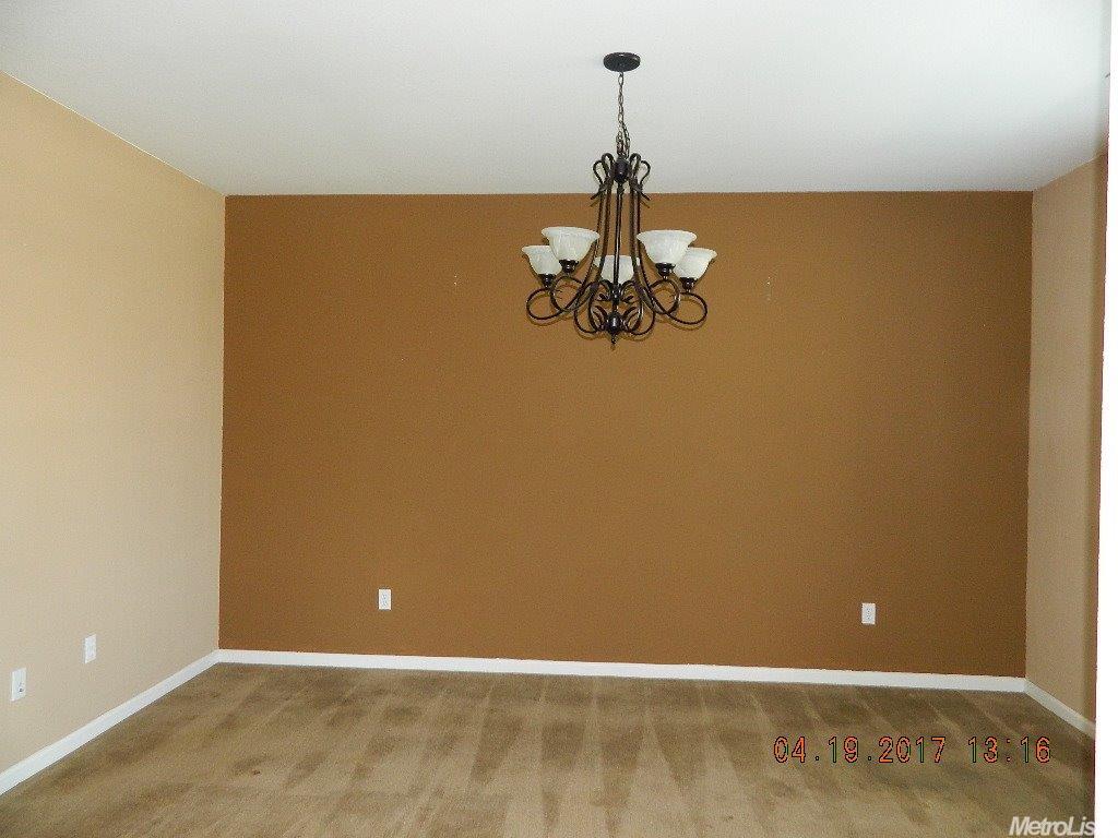 4697 N Berkeley Ave, Turlock, CA 95382 photo 4