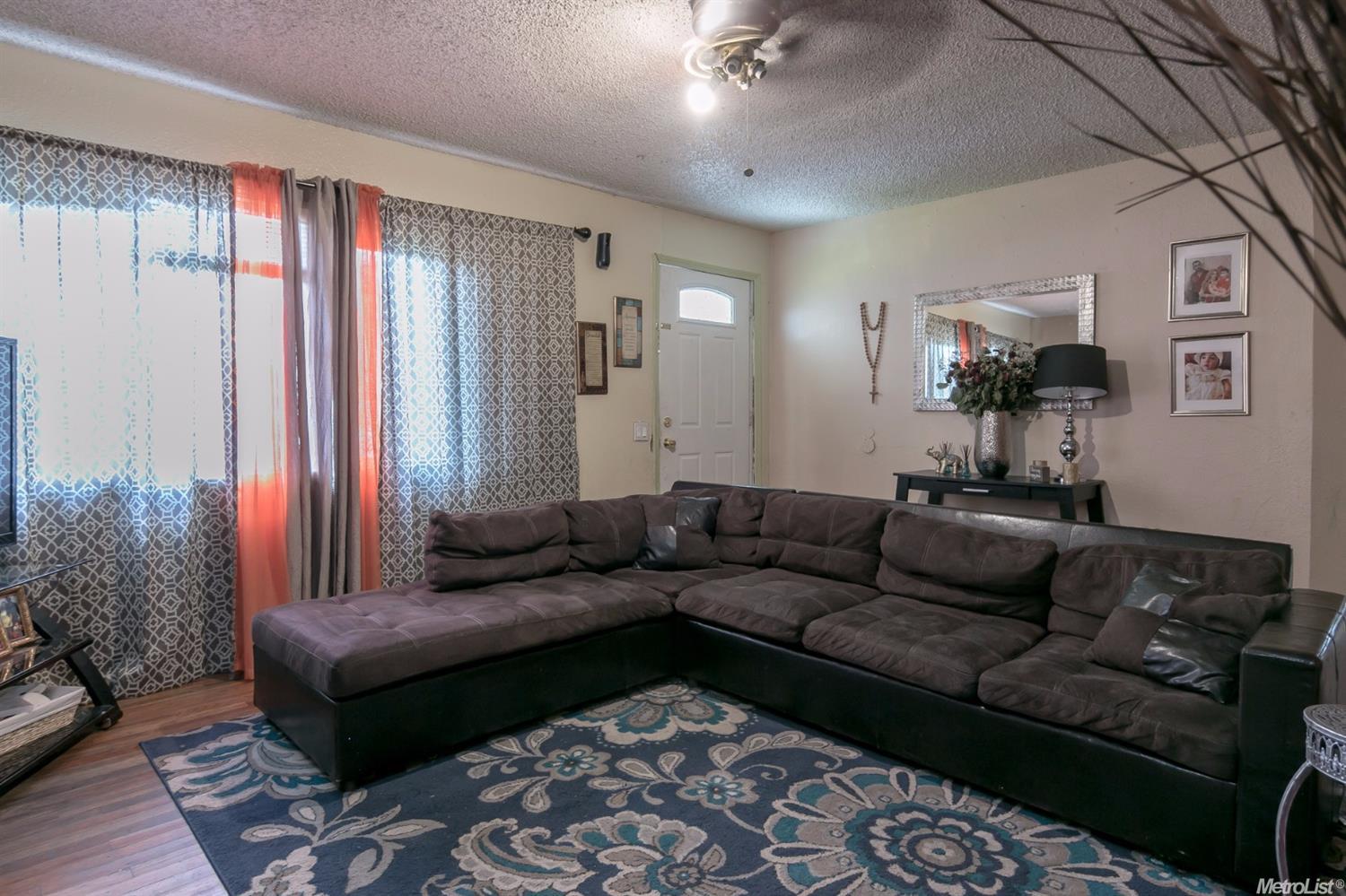 4604 E 3rd St, Stockton, CA 95215 photo 3
