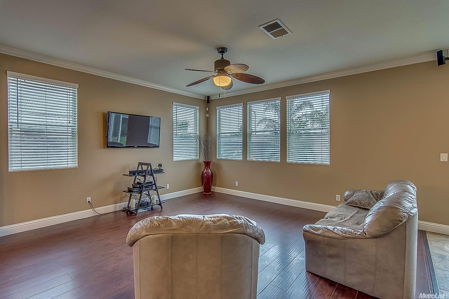 2223 Toscano Dr, Manteca, CA 95337 photo 7