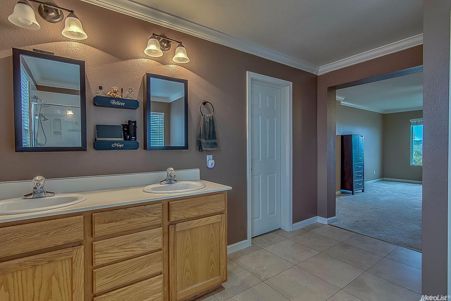 2223 Toscano Dr, Manteca, CA 95337 photo 13