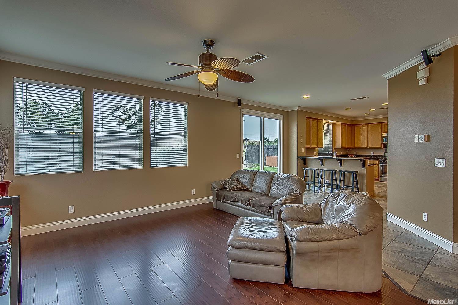 2223 Toscano Dr, Manteca, CA 95337 photo 8