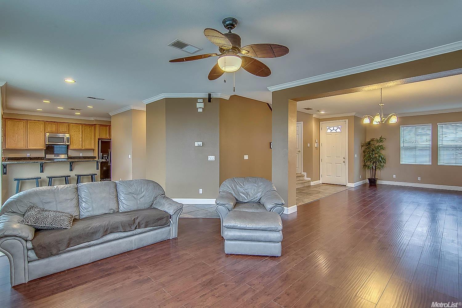 2223 Toscano Dr, Manteca, CA 95337 photo 6