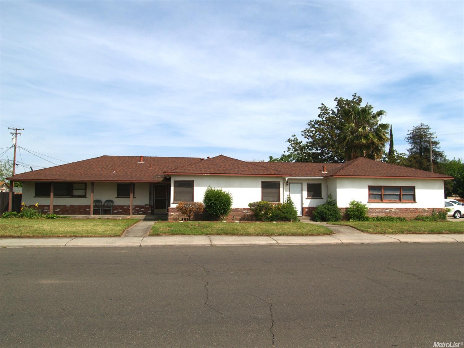 2020 6th St, Ceres, CA 95307 photo 1