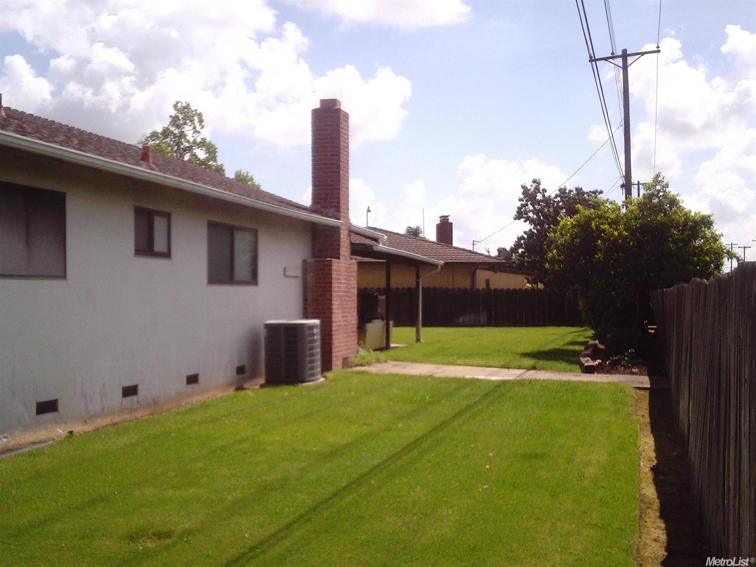 946 Daisy Ave, Lodi, CA 95242 photo 14
