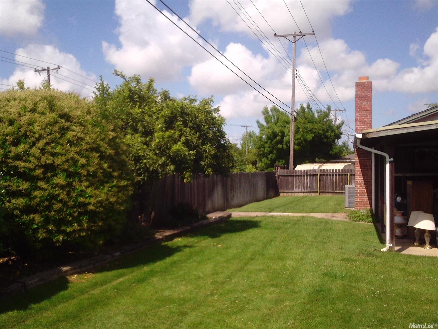 946 Daisy Ave, Lodi, CA 95242 photo 13