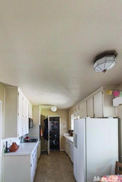 18336 S Austin Rd, Manteca, CA 95336 photo 5