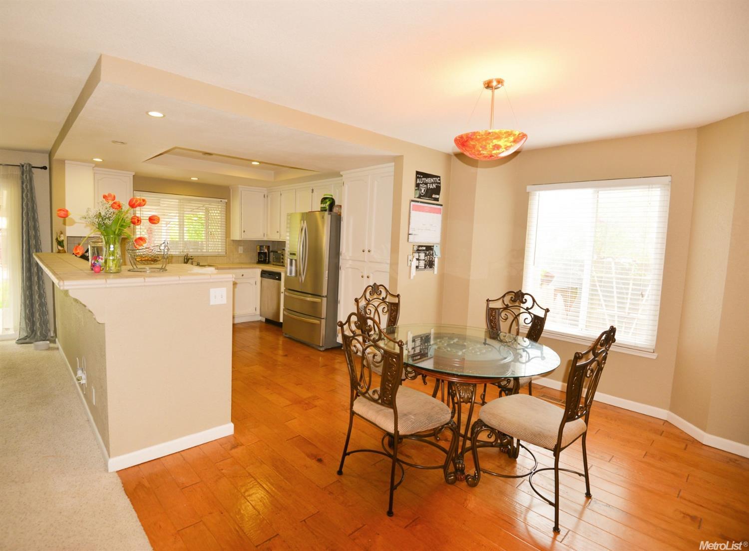 725 Independence Dr, Tracy, CA 95376 photo 5