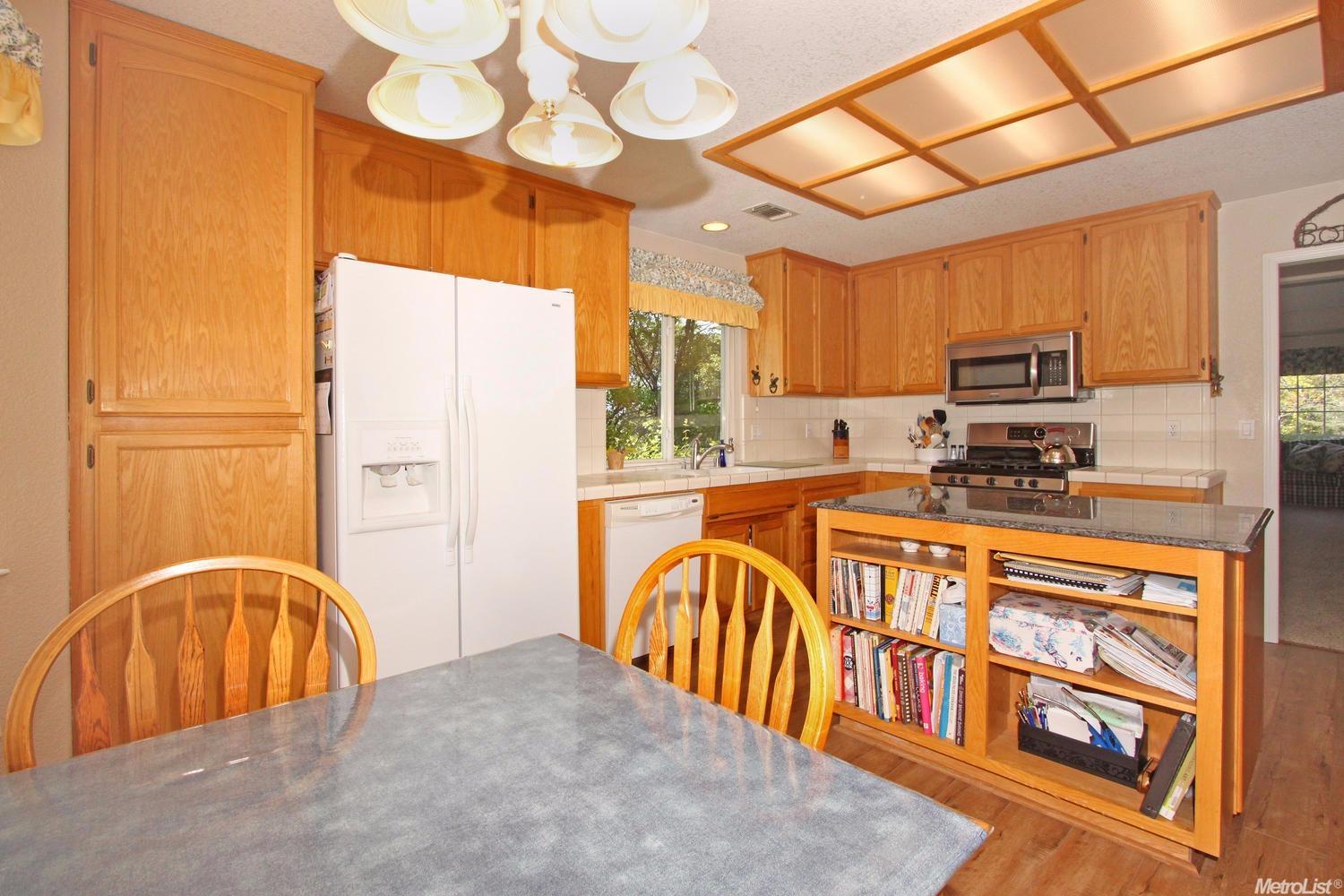 4631 Fremonts Loop, Rescue, CA 95672 photo 8
