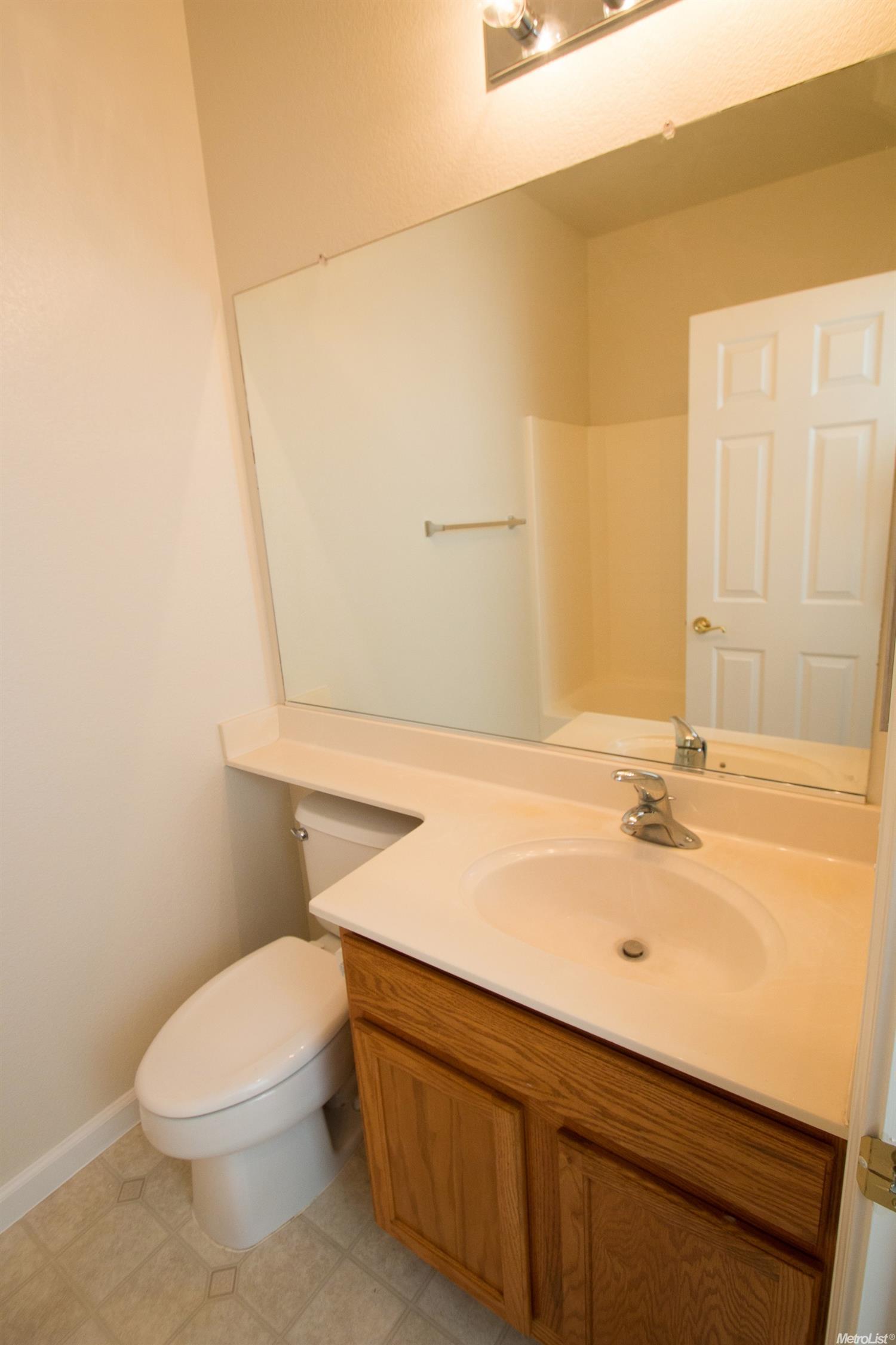 9952 Squirrelview Ct, Elk Grove, CA 95757 photo 18