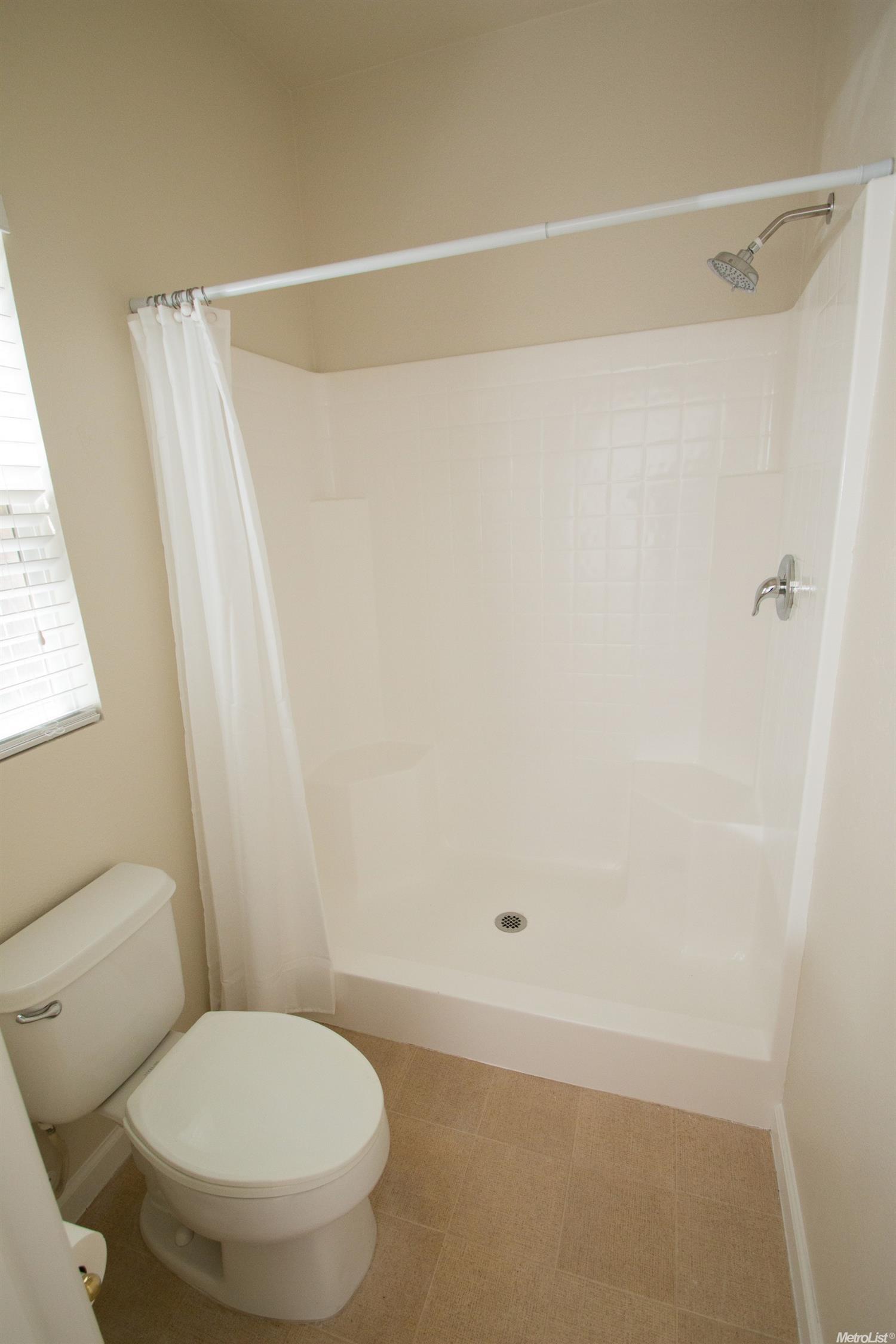 9952 Squirrelview Ct, Elk Grove, CA 95757 photo 16