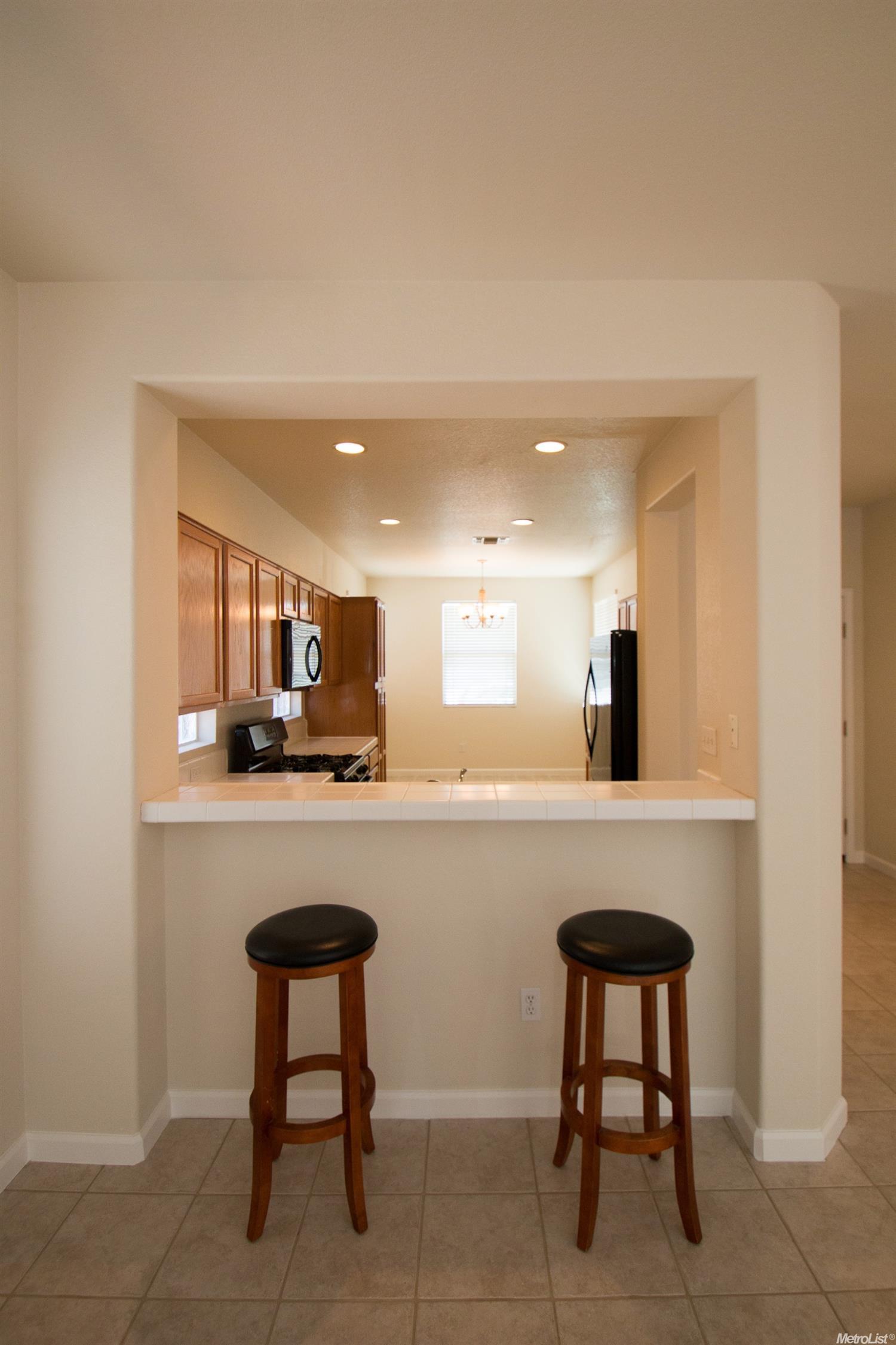 9952 Squirrelview Ct, Elk Grove, CA 95757 photo 7