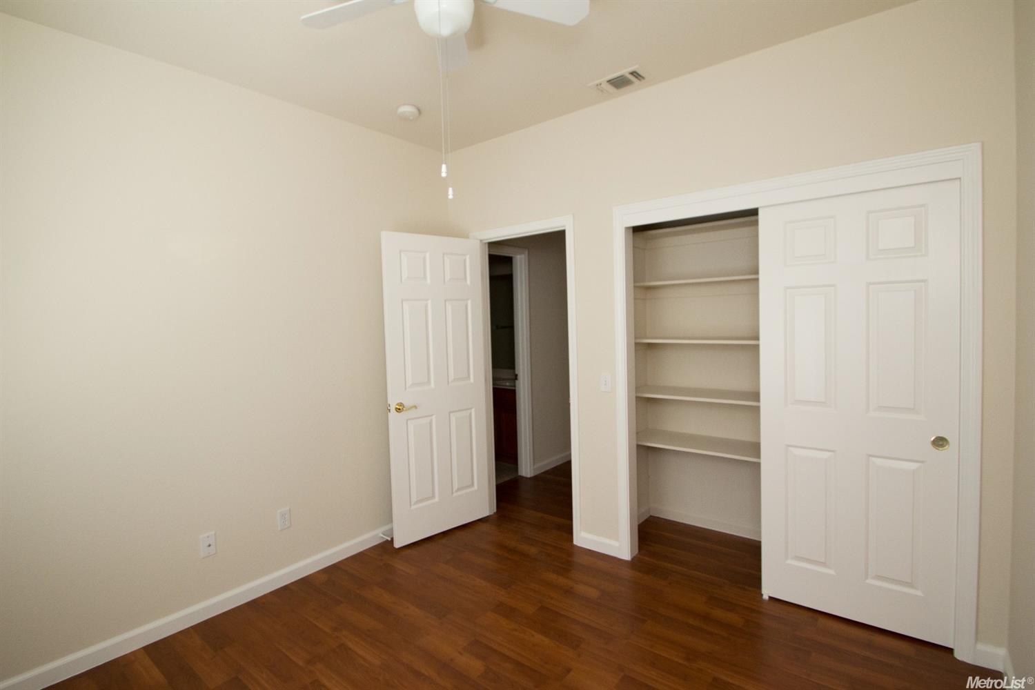 9952 Squirrelview Ct, Elk Grove, CA 95757 photo 17