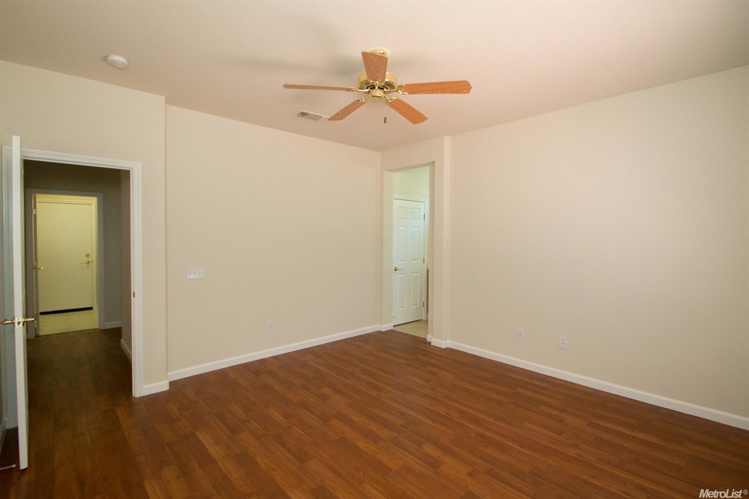 9952 Squirrelview Ct, Elk Grove, CA 95757 photo 12