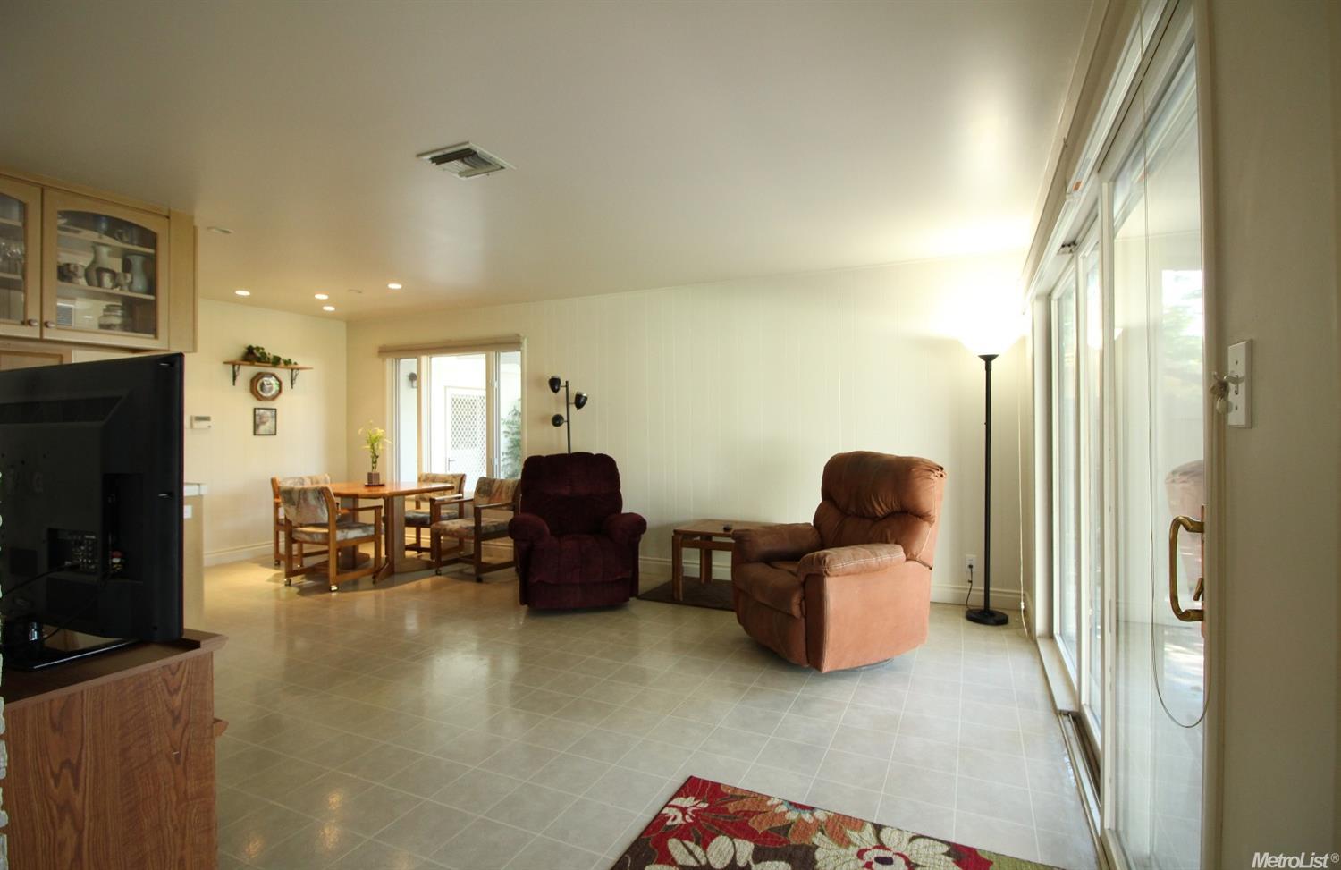 801 Brookvale Dr, Modesto, CA 95355 photo 7