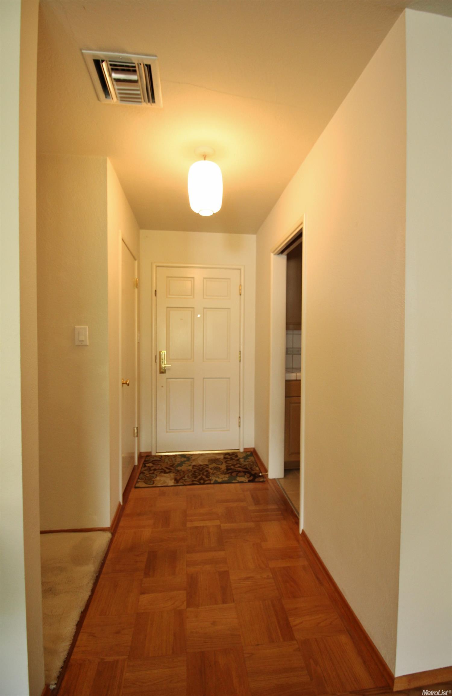 801 Brookvale Dr, Modesto, CA 95355 photo 4