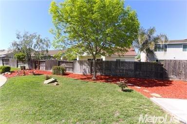 1445 Santa Nella Ct, Merced, CA 95348 photo 4