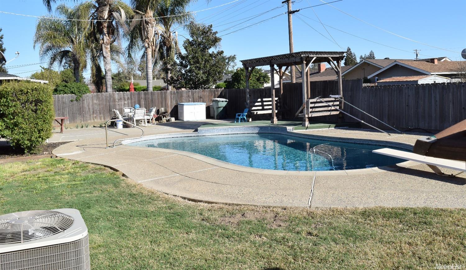 1904 Sylvan Ave, Modesto, CA 95355 photo 21