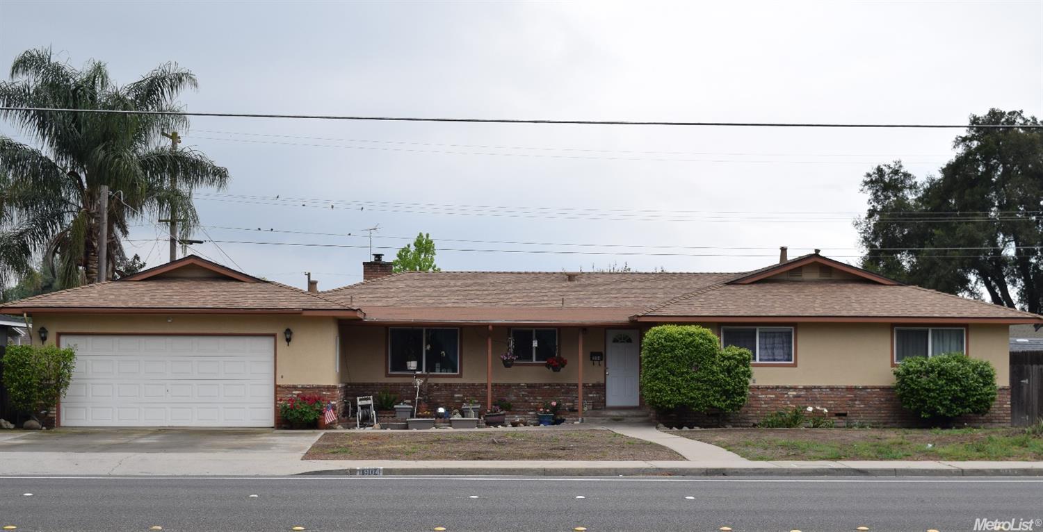 1904 Sylvan Ave, Modesto, CA 95355 photo 2