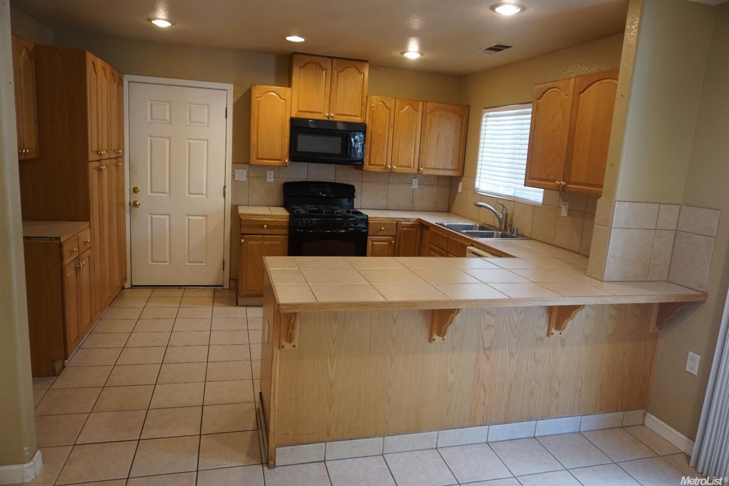 613 Anthony Ave, Modesto, CA 95351 photo 8