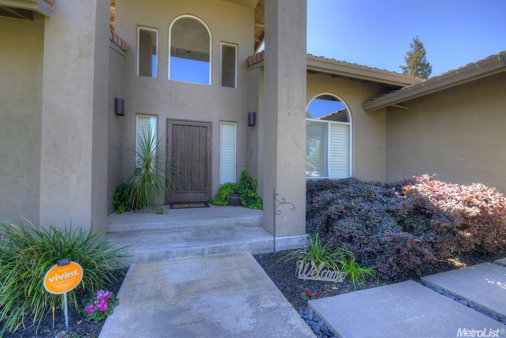 3716 Springcreek Dr, Modesto, CA 95355 photo 2