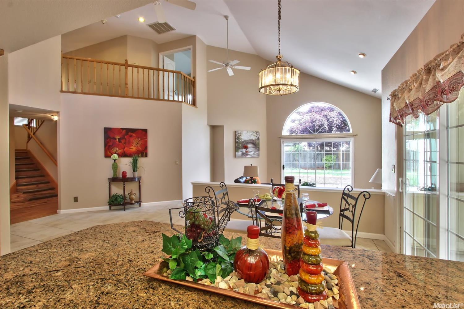 4804 Squadron Ct, Fair Oaks, CA 95628 photo 9