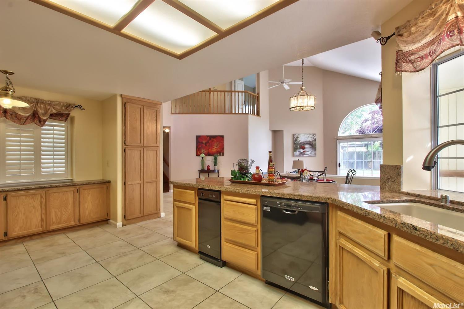 4804 Squadron Ct, Fair Oaks, CA 95628 photo 5