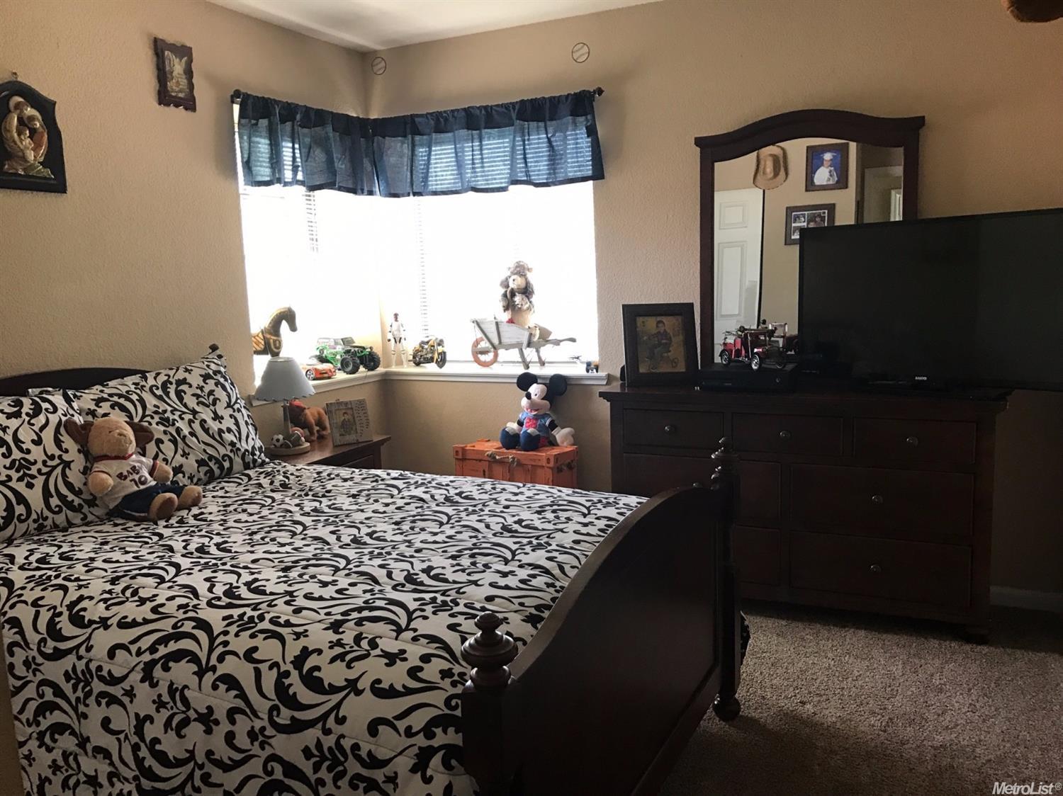 8106 Sheehan Way, Antelope, CA 95843 photo 5