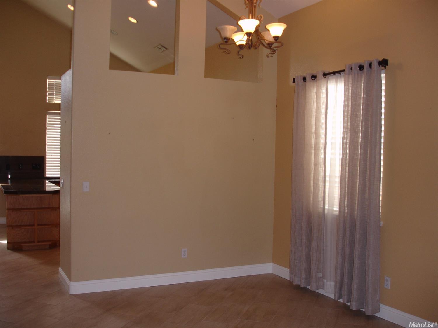 1817 Liquid Amber Ln, Ceres, CA 95307 photo 6