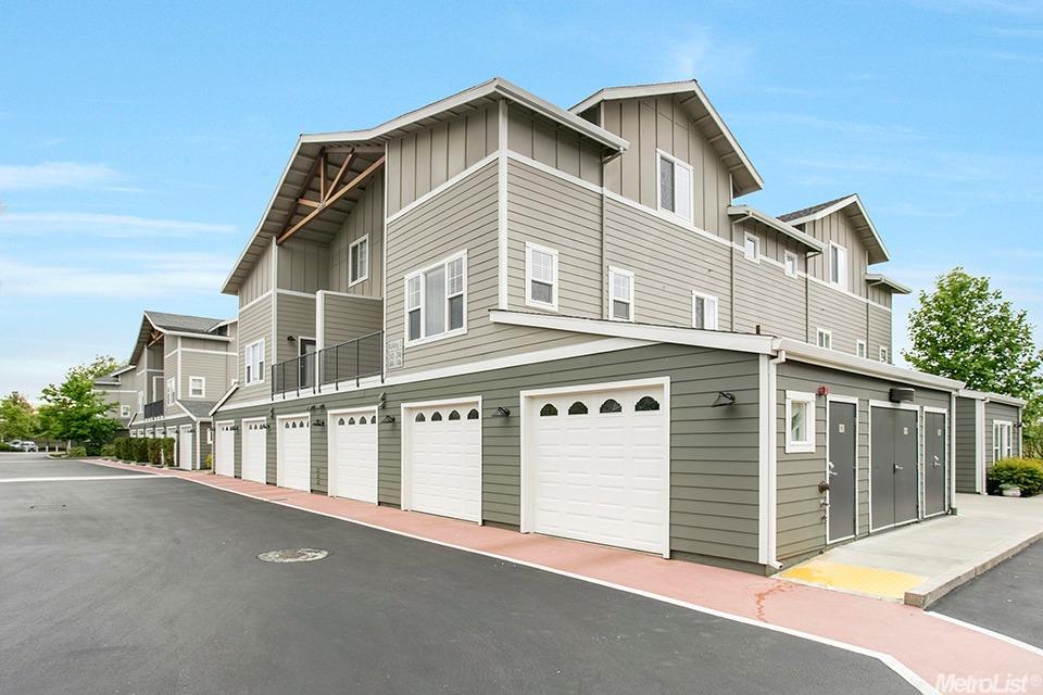 1818 Moore Blvd #144, Davis, CA 95618 photo 2
