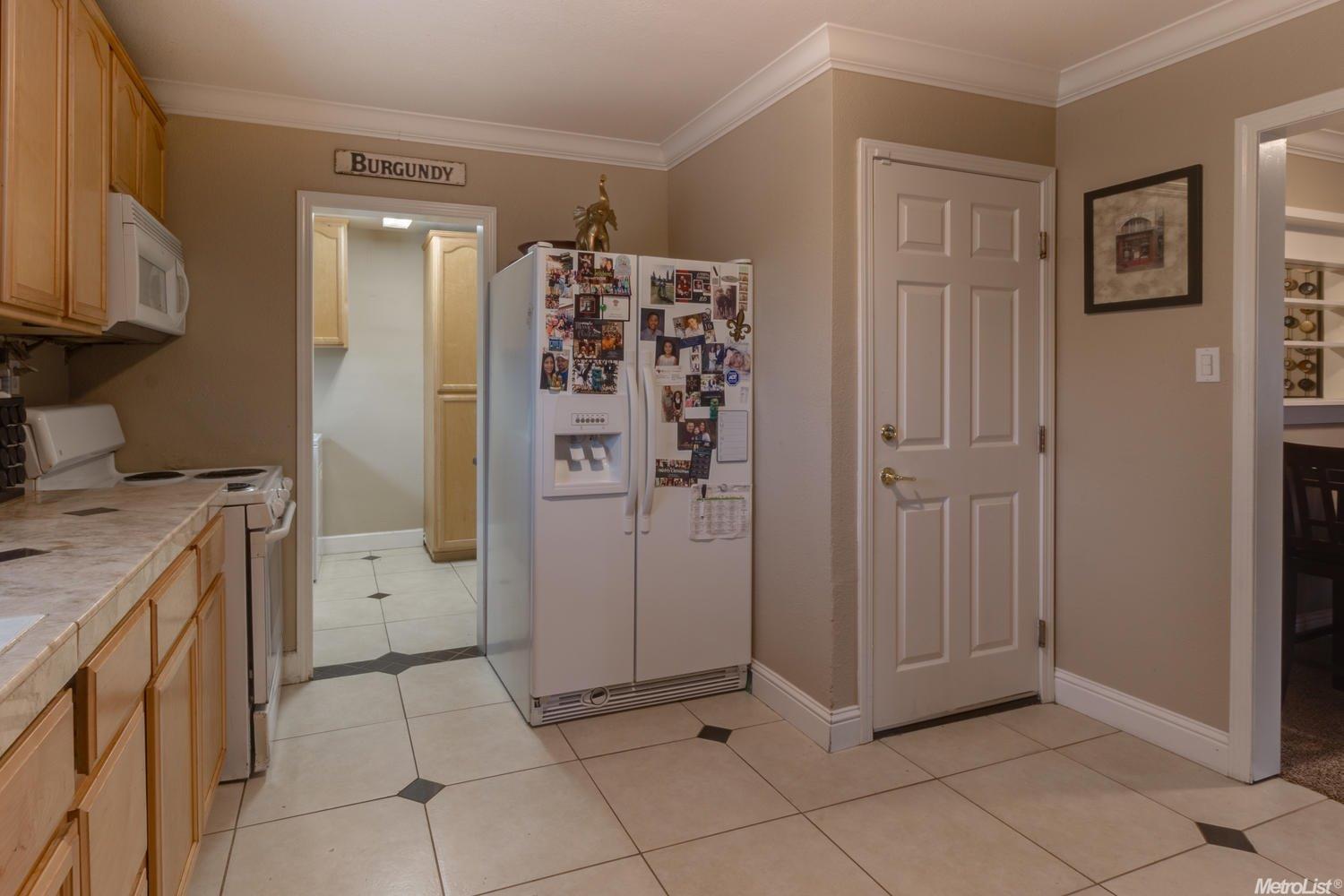 1801 Elmhurst Dr, Modesto, CA 95350 photo 13