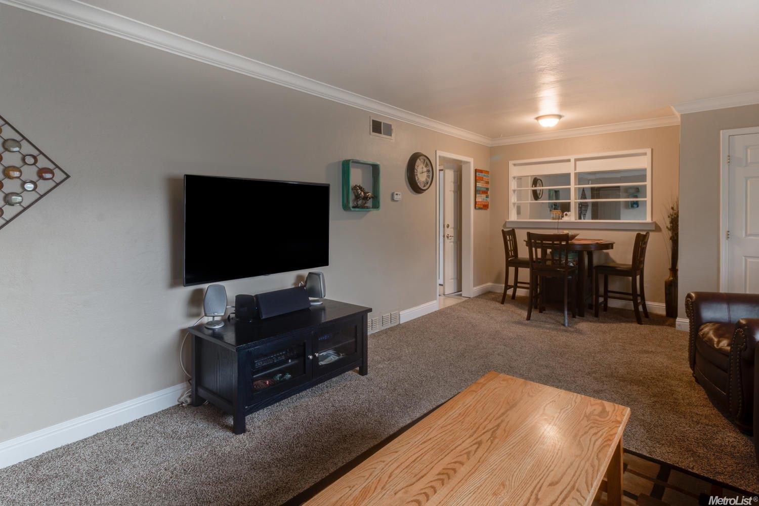 1801 Elmhurst Dr, Modesto, CA 95350 photo 9