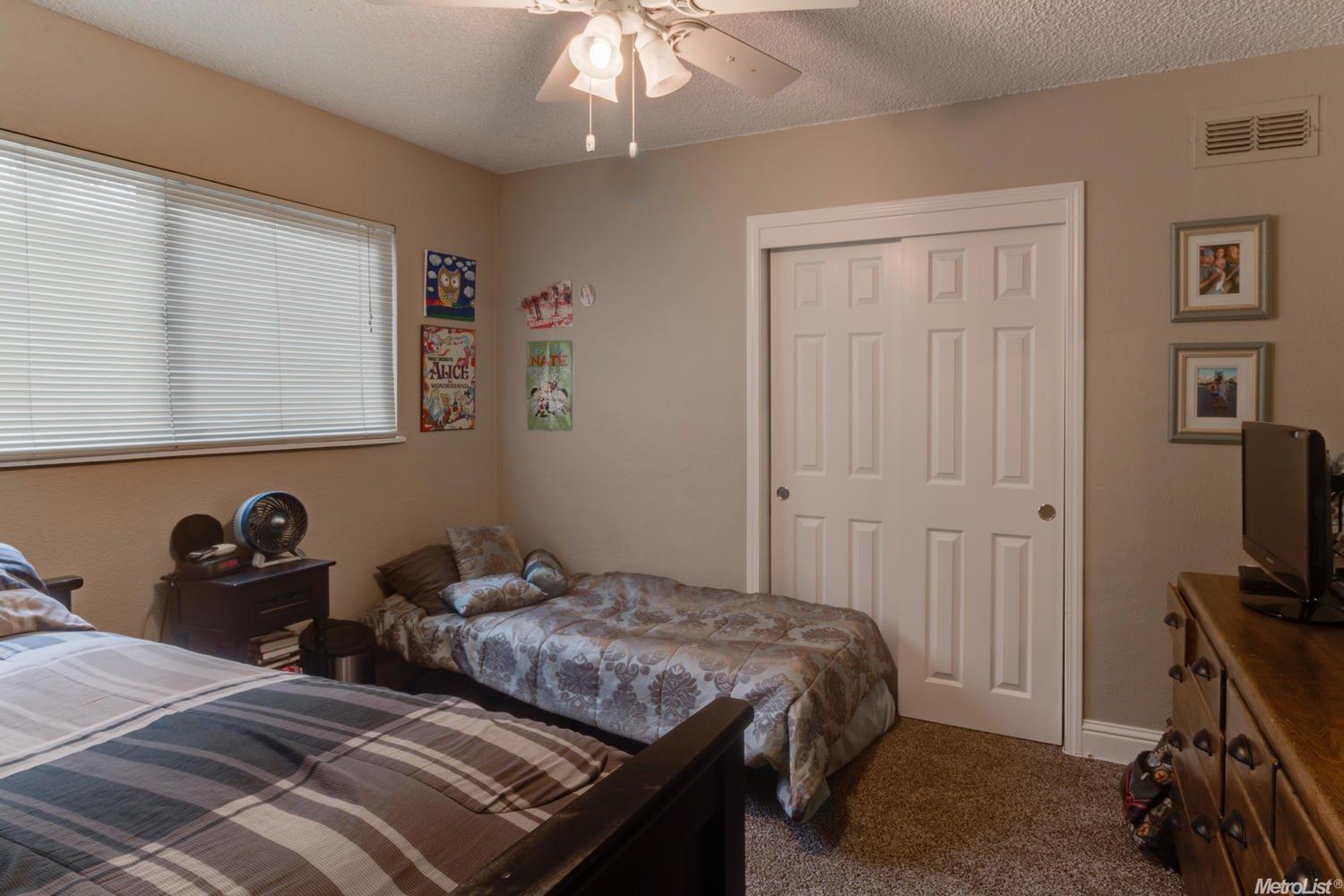 1801 Elmhurst Dr, Modesto, CA 95350 photo 18