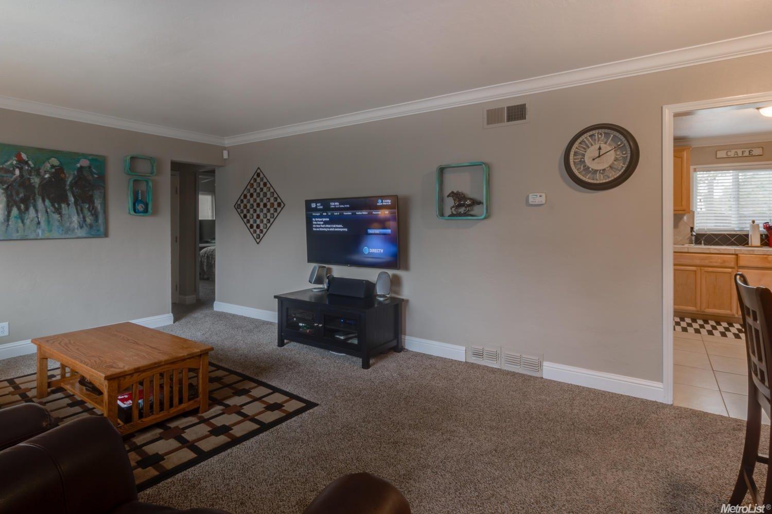 1801 Elmhurst Dr, Modesto, CA 95350 photo 6