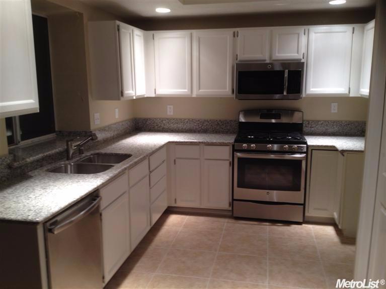 8445 Oakenshield Cir, Antelope, CA 95843 photo 2