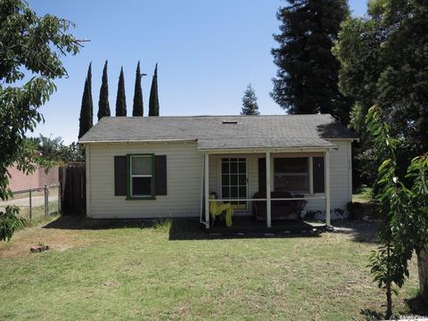 612 Lassen, Modesto, CA 95358 photo 1