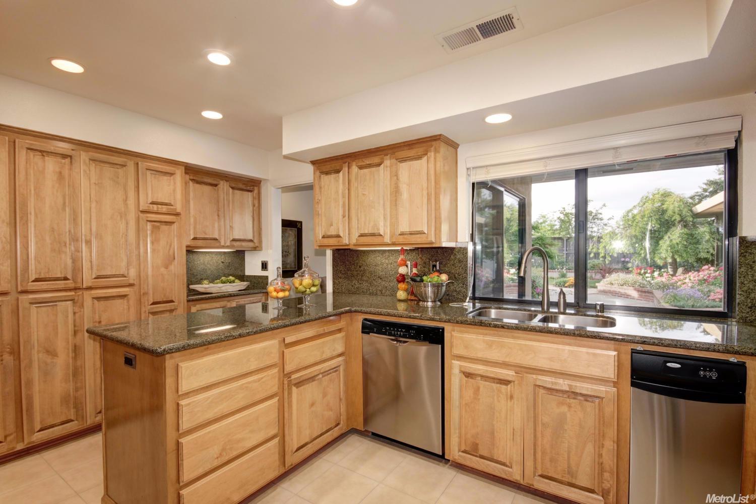 813 Harrier Pl, Davis, CA 95616 photo 14