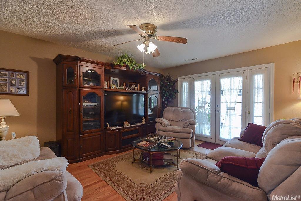 924 Hickman Rd, Hickman, CA 95323 photo 23